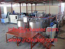 شنتشن J & D مياه الشرب تثبيت 4000BPH مصنع المشروبات كربونات في ناميبيا